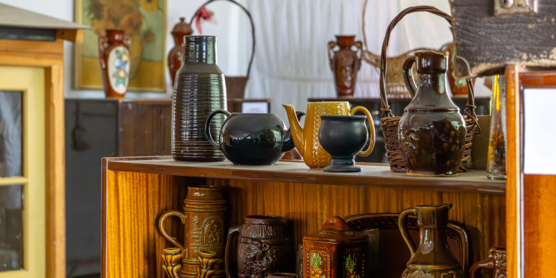 White Glove Antique Delivery in Hawthorne, New Jersey